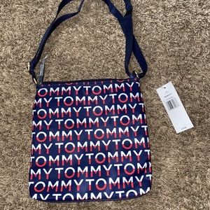 Tommy Hilfiger Cross body